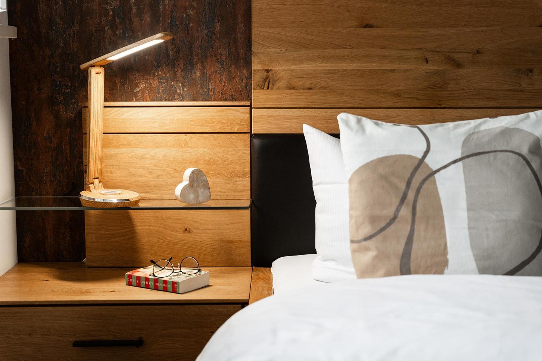 Hotel Vier Jahreszeiten Therme & Kliniken Bad Krozingen Naehe Freiburg & Schwarzwald Ideal Fuer Wellness Kur & Business Ausfluege 24H Check In- Wlan & Parken Gratis Extérieur photo
