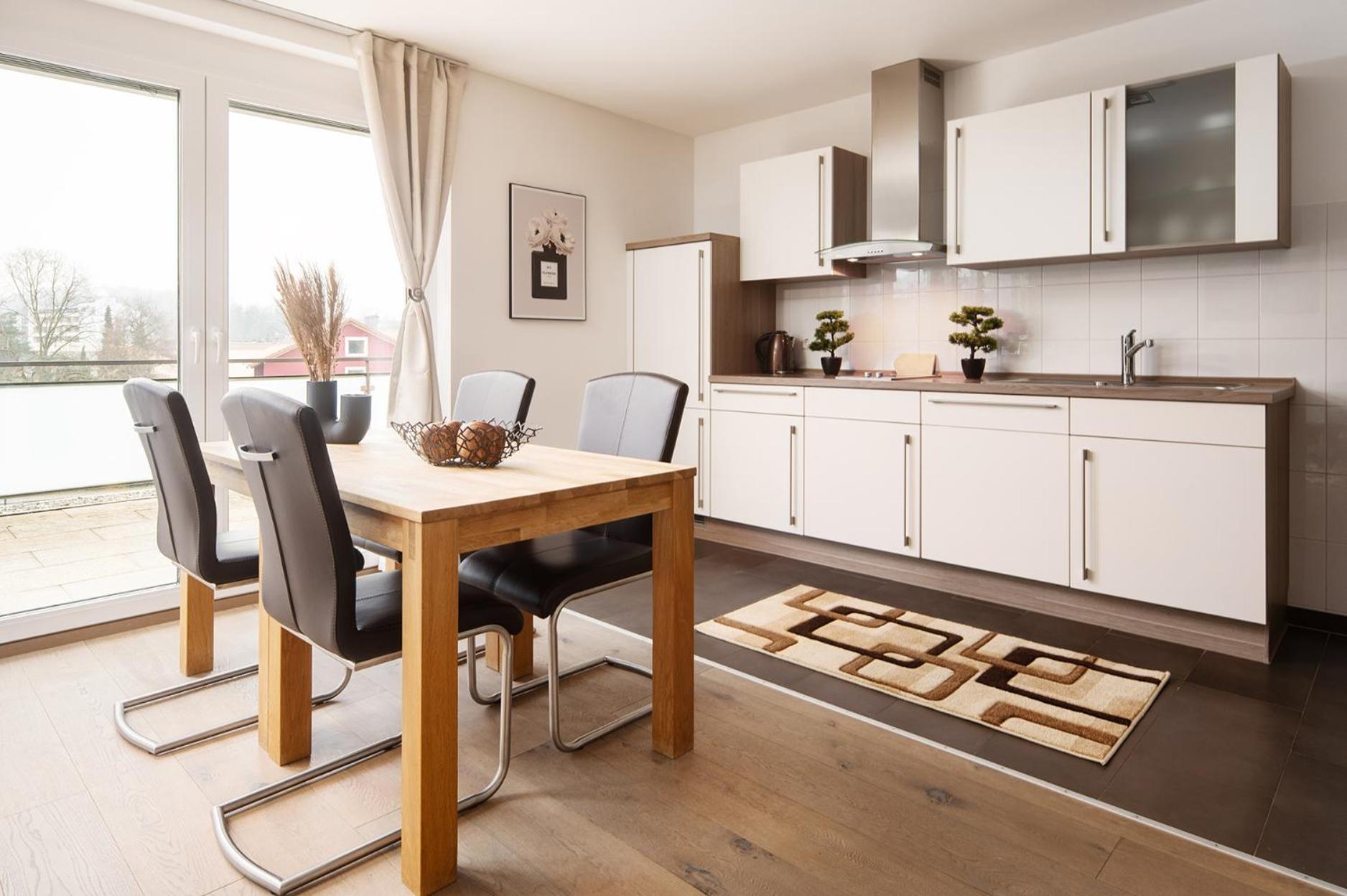 Hotel Vier Jahreszeiten Therme & Kliniken Bad Krozingen Naehe Freiburg & Schwarzwald Ideal Fuer Wellness Kur & Business Ausfluege 24H Check In- Wlan & Parken Gratis Extérieur photo